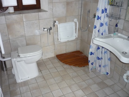 bagno attrezzato disabili